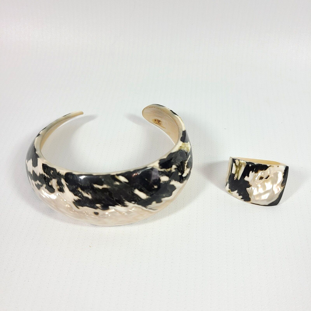 Vintage Black White Shell Cuff Bracelet and Ring Carved From Single Piece